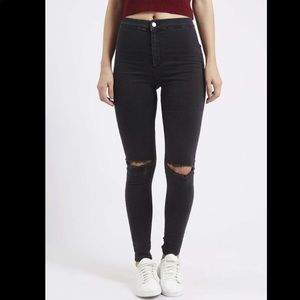 Topshop Moto washed black Joni jeans knee rip